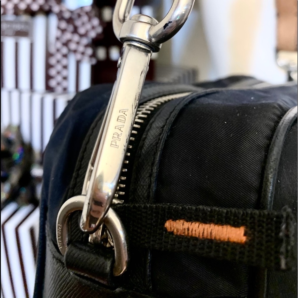 AUTHENTIC🌟PRADA🌟SHOULDER/TOTE BAG! - Picture 6 of 11
